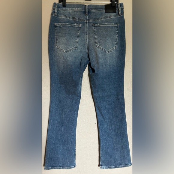 14R Mid Rise Jeans - Picture 3 of 6